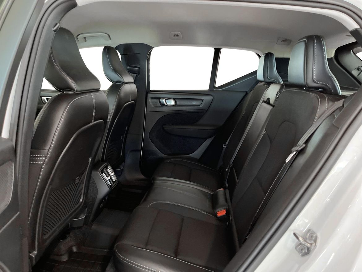 Volvo XC40 2019 - miniatyr 7