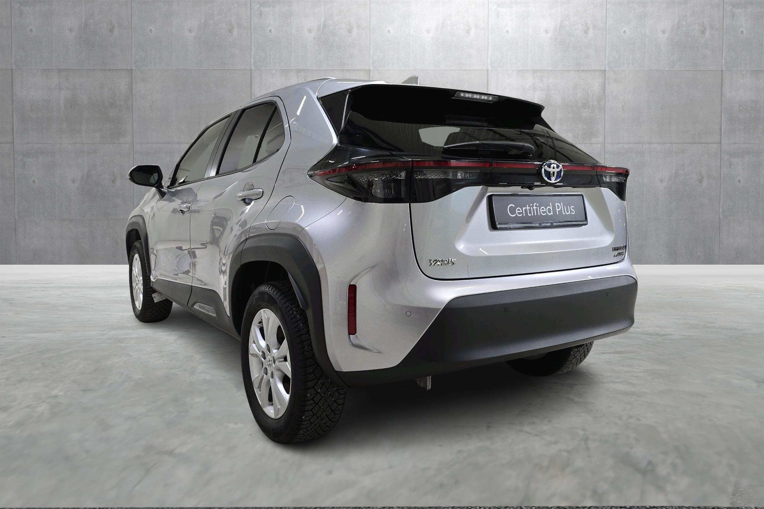 Thumnail bilde 2 av Toyota Yaris Cross Hybrid AWD-i