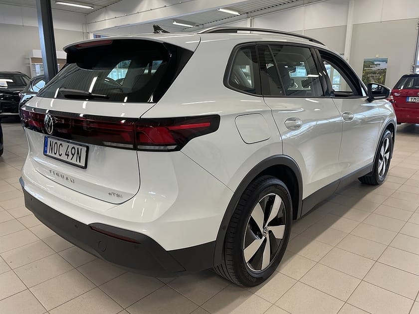 Bild 4 av Volkswagen Tiguan Life 1.5 eTSI 150HK Dragkrok / Backkamera