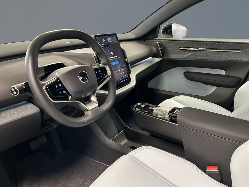 Bild 5 av Volvo EX30 Single Motor Extended Range Ultra//Dragkrok//