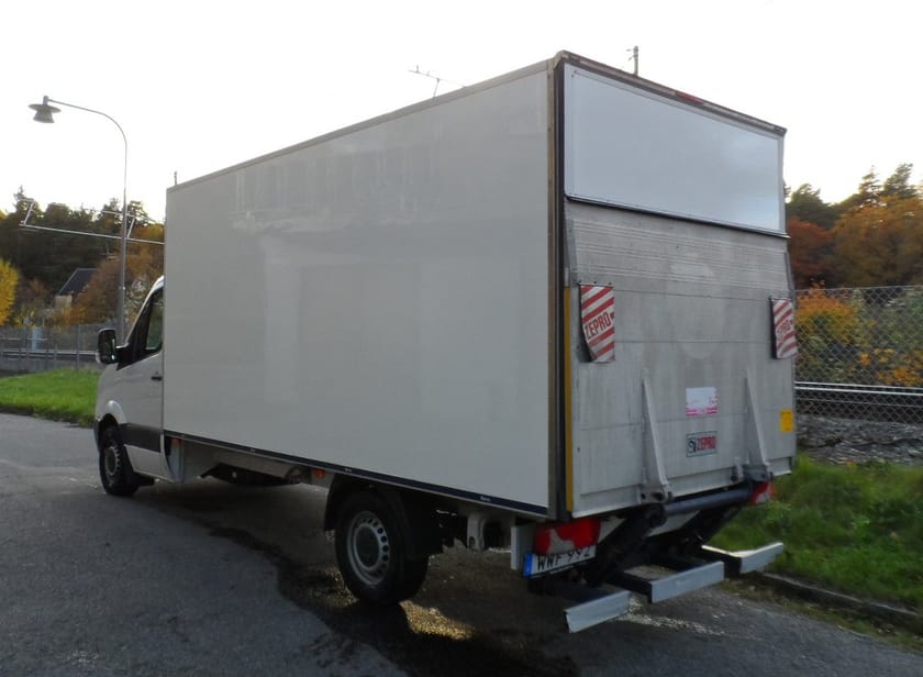 Bild 3 av Volkswagen Crafter Chassi 35 2.0 TDI Euro 6 Bakgavellyft