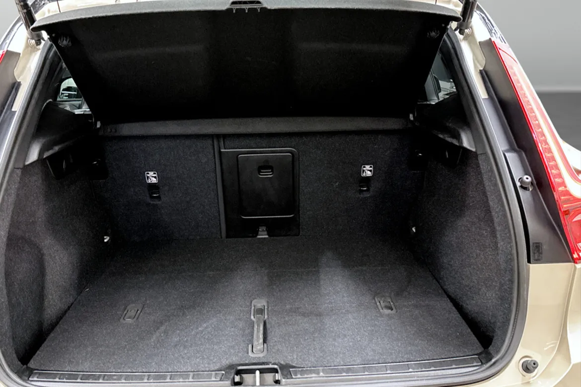 Volvo EX40 Single Motor Extended Range