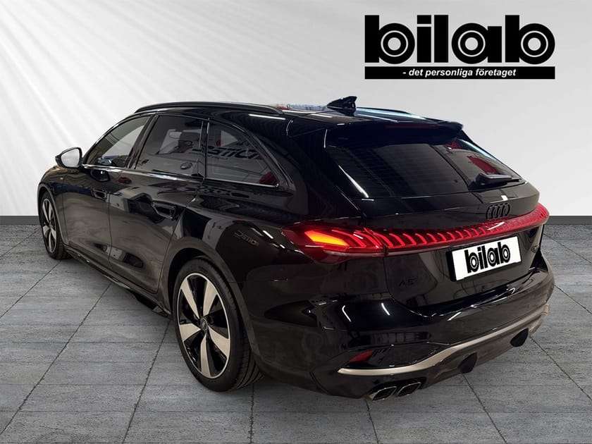 Bild 3 av Audi A5 Avant TDI quattro 204hk S-line Edition One Tech Plus