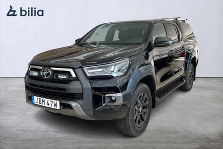 Toyota Hilux Dubbelhytt D-Cab 2,8 D Aut 4WD Invincible Kåpa Lazer-lights Drag Moms