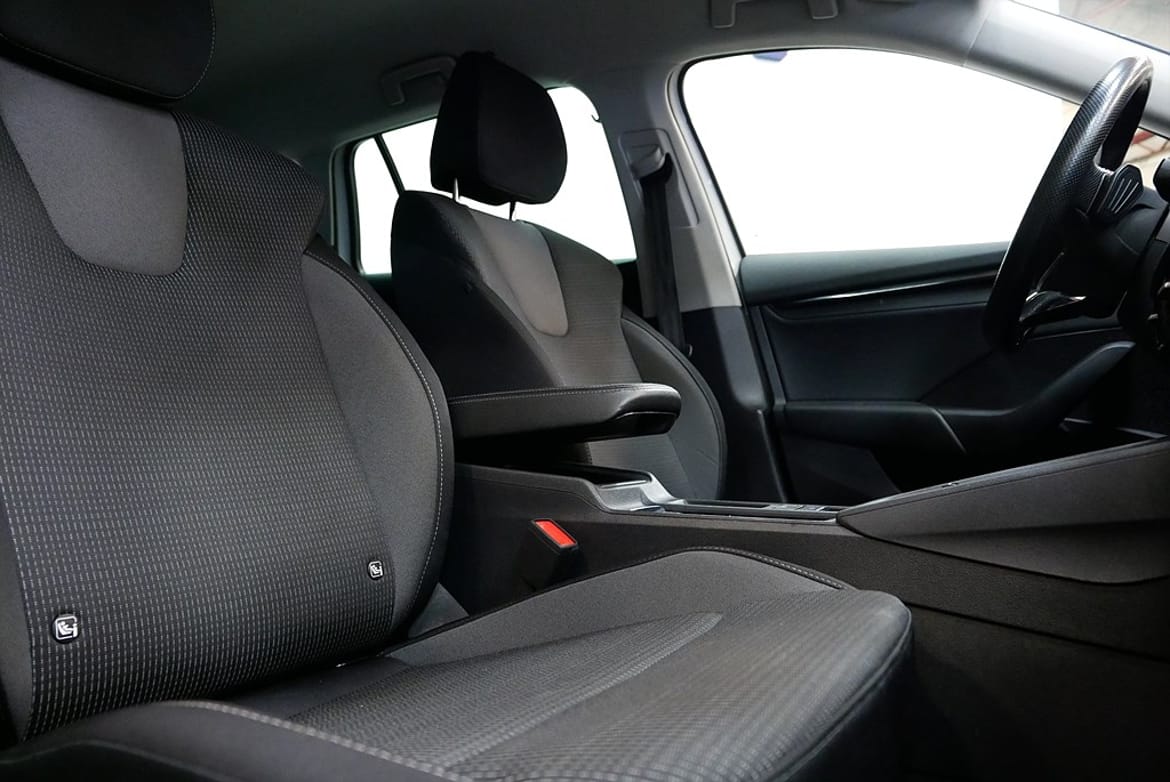 Škoda Octavia Kombi 2.0 TDI DSG Sekventiell, 116hk, 2023