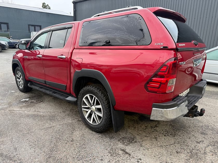 Bild 4 av Toyota Hilux Dubbelhytt Premium 2.4 AWD