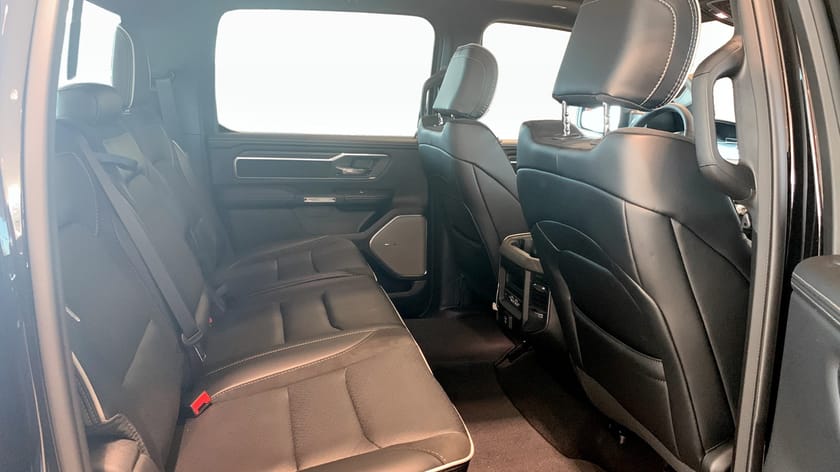 Bild 5 av RAM 1500 Crew Cab Laramie Night Edition