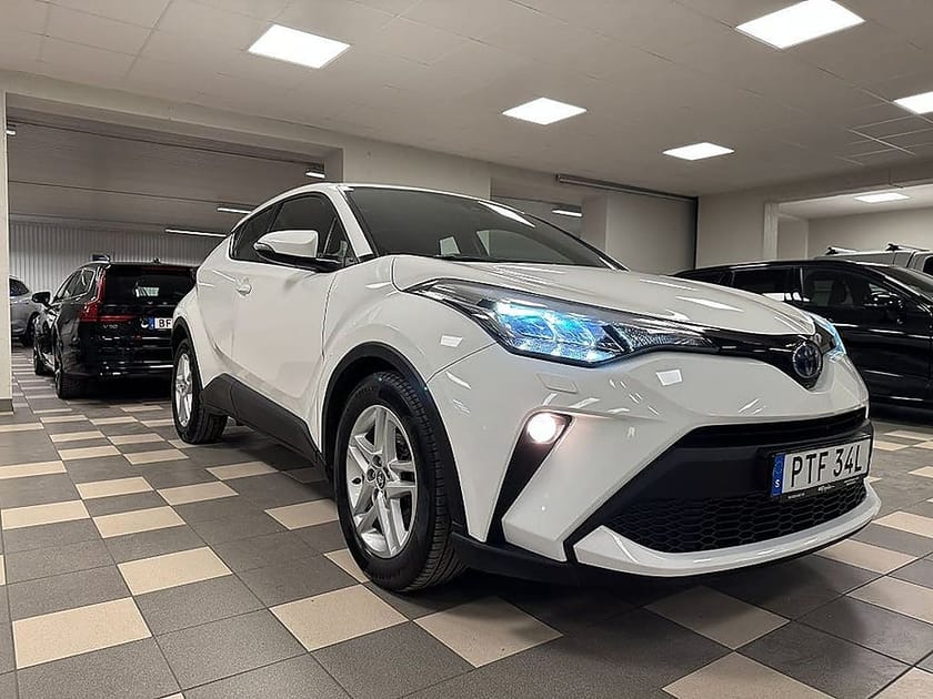 Bild 3 av Toyota C-HR Hybrid CVT Active B-kamera Euro 6
