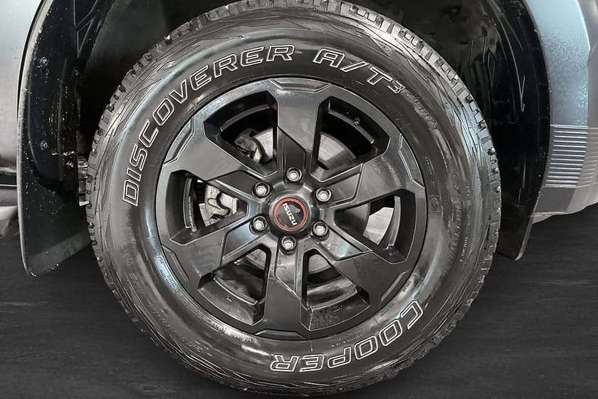 Bild 5 av Isuzu D-Max Crew Cab 1.9 CNG 4WD Värmare Drag Skinn B-kam
