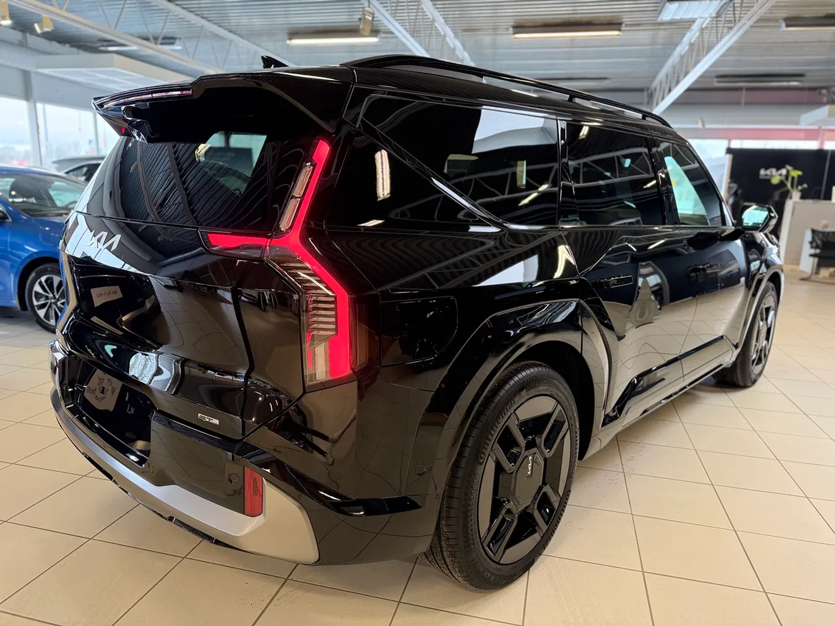 picture of a car