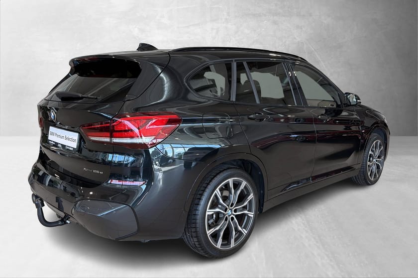 Bilde 2 av BMW X1 xDrive25e xDrive 25e Msport HUD Hifi Kamera Krok EL seter