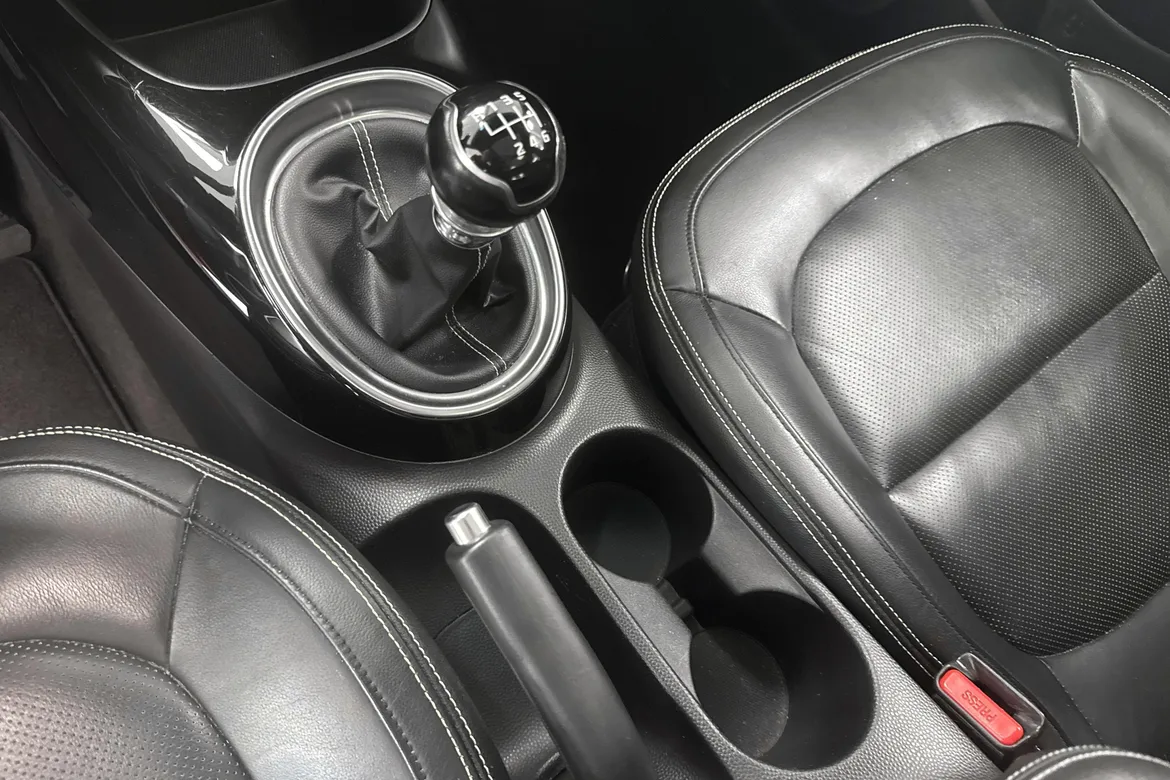 picture of a car