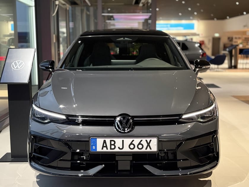 Bild 4 av Volkswagen Golf R Performance 333hk *SPEC*