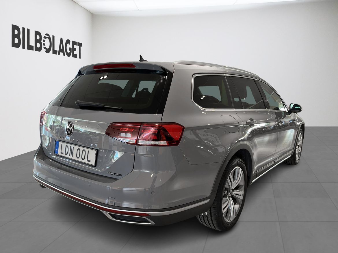 Volkswagen Passat 2023 - miniatyr 4