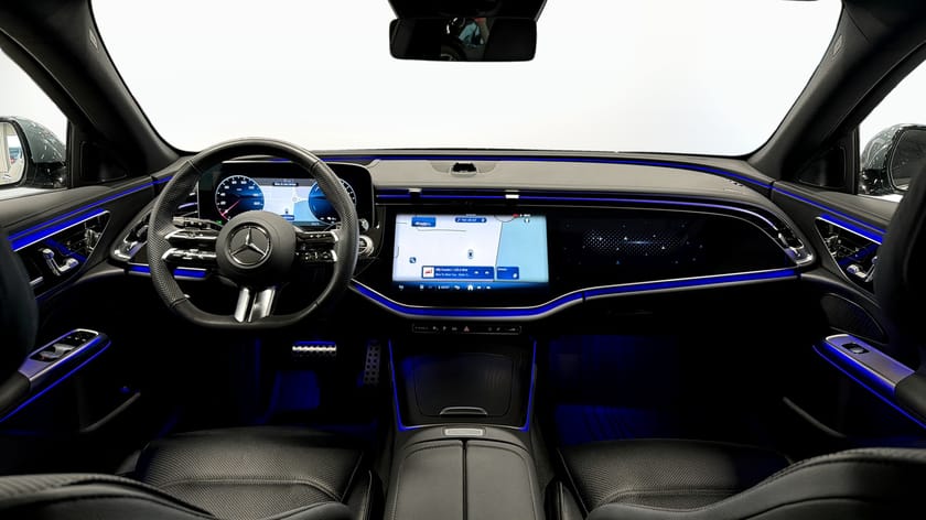 Bild 4 av Mercedes-Benz E 300 T e 300e AMG Drag Superscreen Läder Värmare