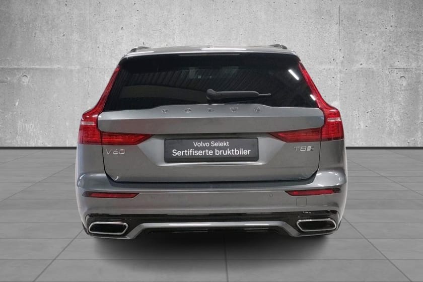 Bilde 3 av Volvo V60 T8 R-Design/ Head-UP / Bowers / 360*kamera/ 4x4