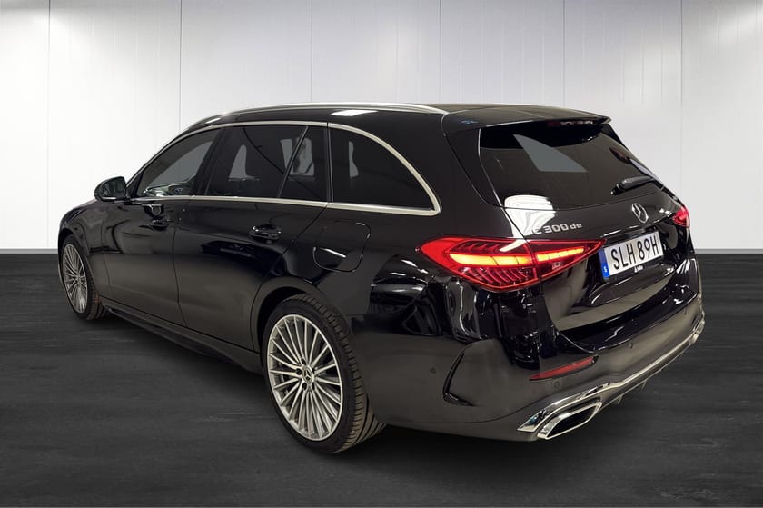 Bild 3 av Mercedes-Benz C 300 T de 4MATIC AMG/360-kamera/Drag/MOMS/Keyless