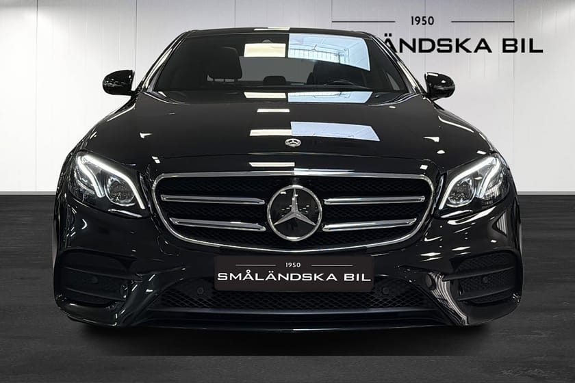 Bild 2 av Mercedes-Benz E 300 de PLUG-IN AMG Line Panorama Drag 306hk