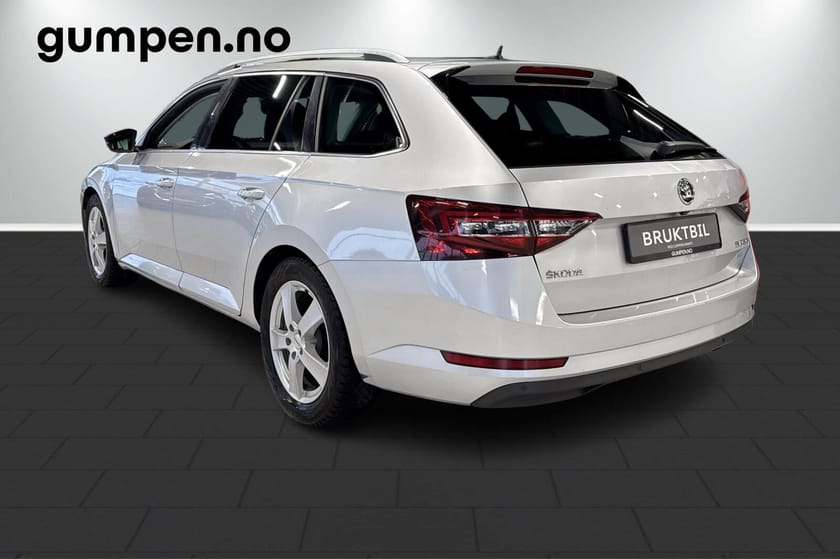Bilde 3 av Škoda Superb Stasjonsvogn 2,0 TDI 190hk Style 4x4 aut