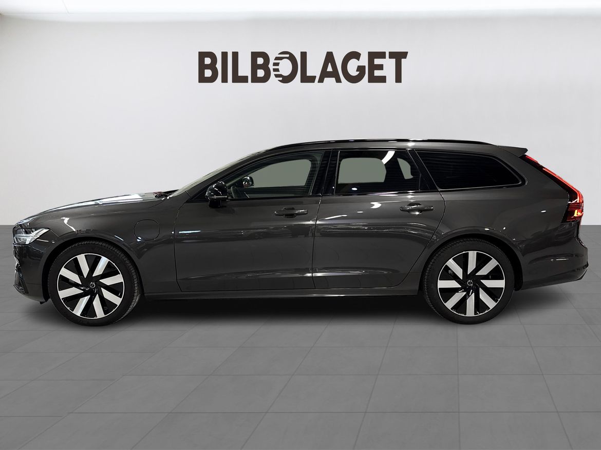 Volvo V90 2025 - miniatyr 2