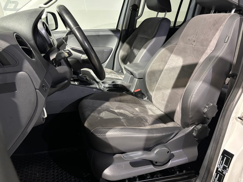 Bild 5 av Volkswagen Amarok DoubleCab 2.8t 2.0 4Motion | Carplay | Dragkrok |