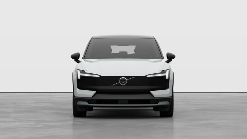 Bilde 2 av Volvo EX30 Cross Country Twin Motor Performance 4x4 Ultra 360°Kamera Panormaglasstak H&K