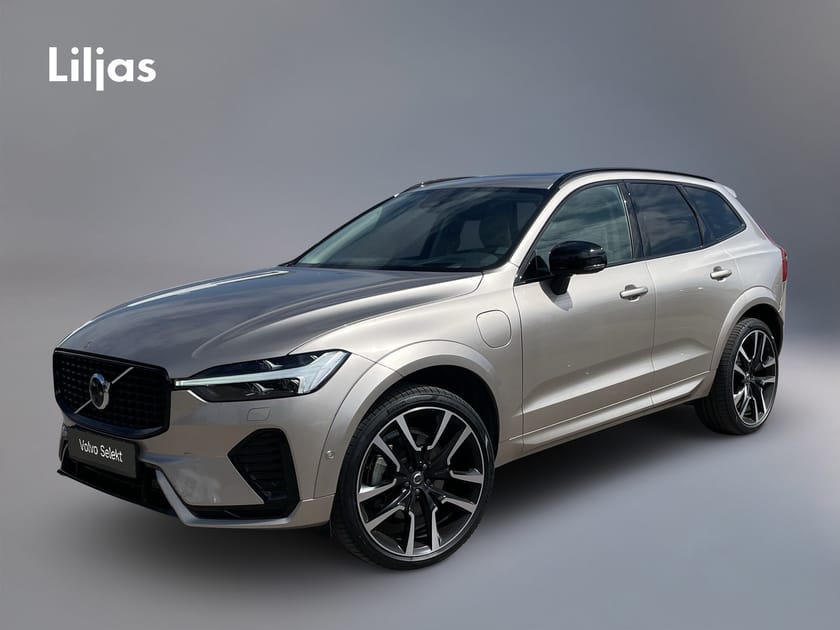 Bild 1 av Volvo XC60 T6 AWD Ultra Dark//Dragkrok//Massage//
