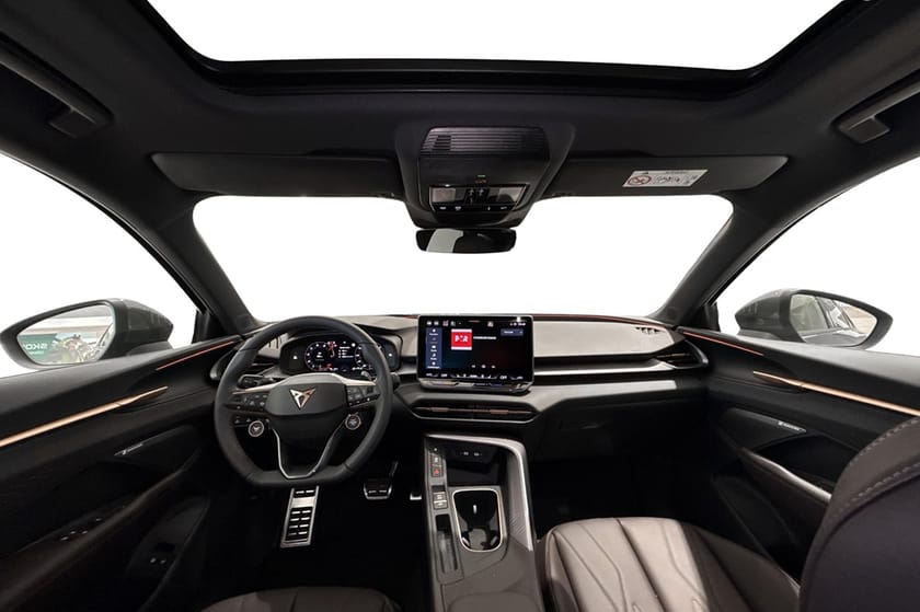 Bild 5 av CUPRA Terramar VZ e-Hybrid 1.5 272HK