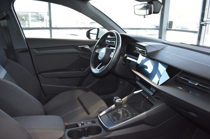 Bild 4 av Audi A3 Sportback 35 TFSI 150 HK PROLINE