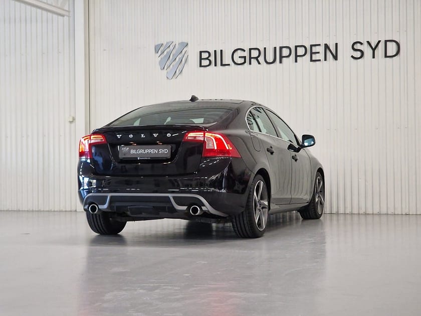 Bild 5 av Volvo S60 D3 R-Design|Euro 5|Dragkrok|