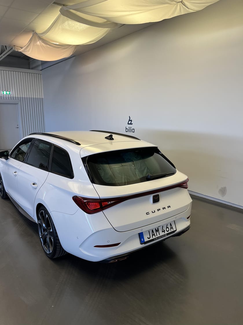 Bild 3 av CUPRA Leon Sportstourer e-Hybrid ST