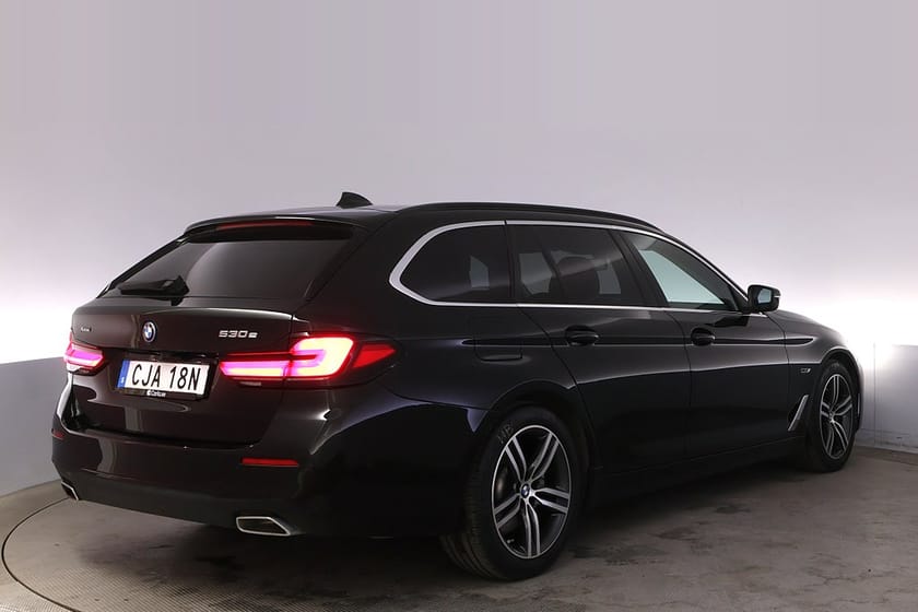 Bild 5 av BMW 530e xDrive Touring Farthållare Kamera Navi P-Assist