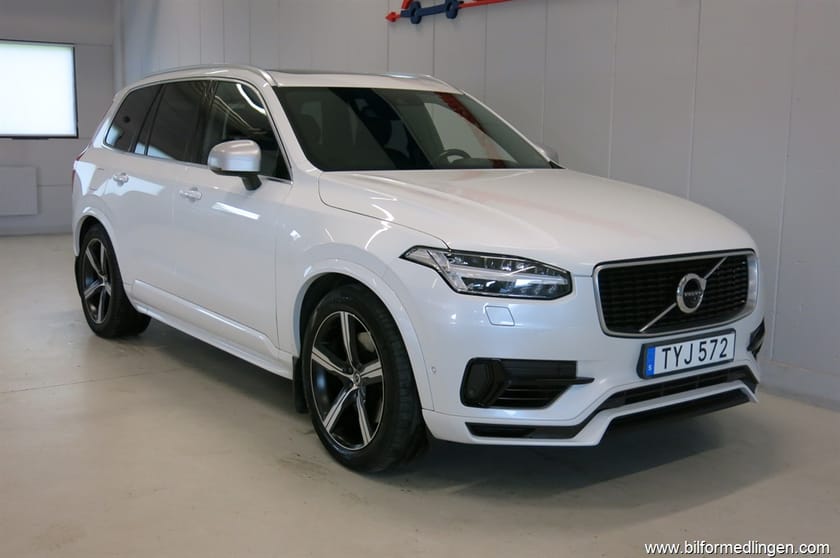 Bild 5 av Volvo XC90 Recharge T8 AWD R-Design 7-sits Luftfjädring Drag skinn m.m