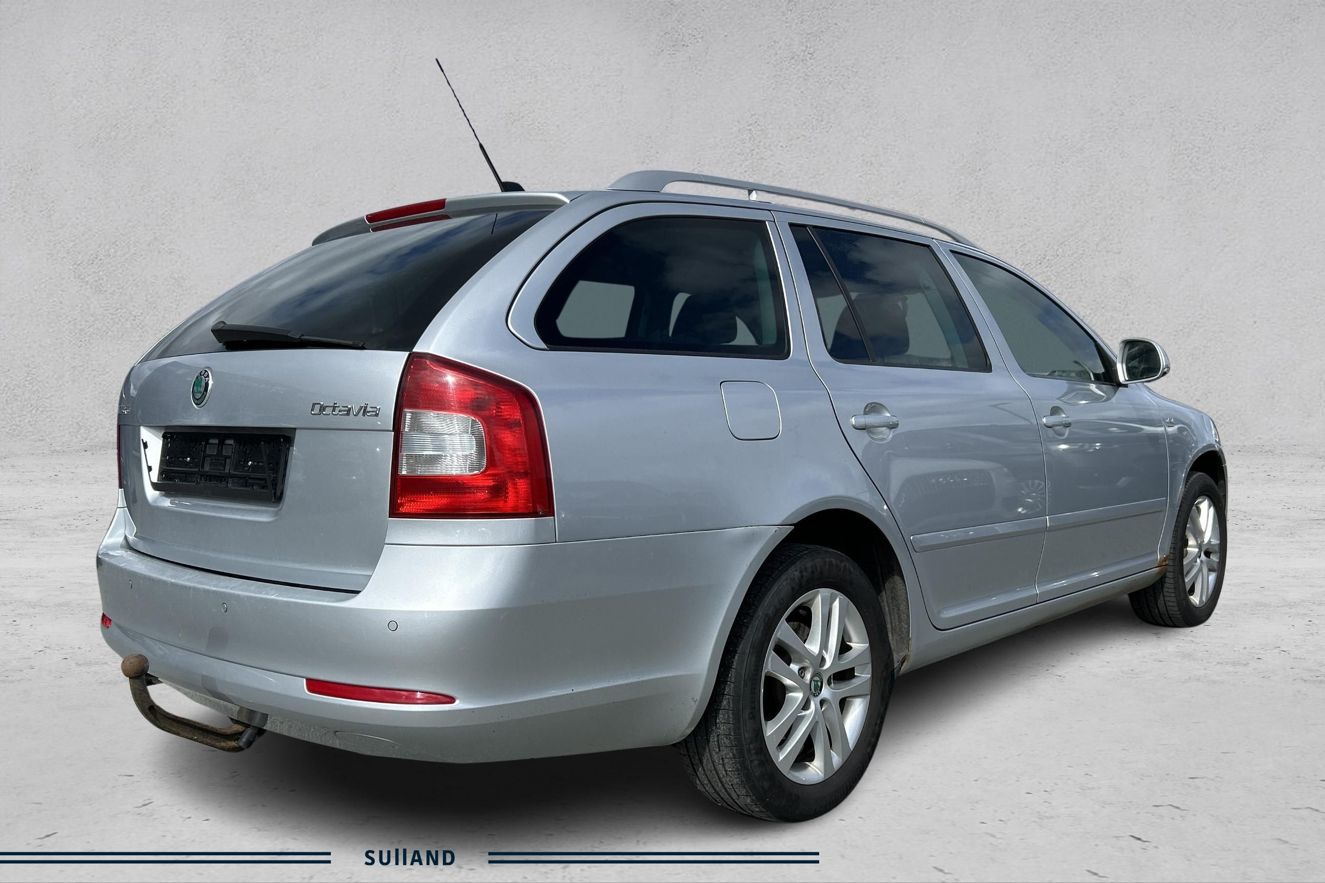 Thumnail bilde 3 av Škoda Octavia Stasjonsvogn