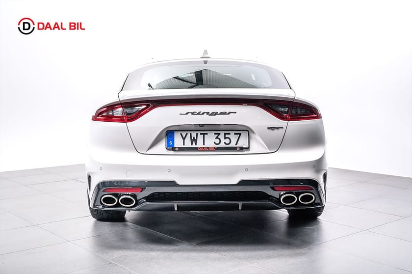 Bild 5 av Kia Stinger GT AWD 3.3 V6 T-GDI 370HK H/K® TAKLUCKA 360-KAM