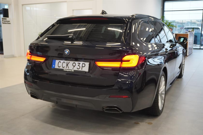 Bild 5 av BMW 530e xDrive Touring M-Sport HUD Drag HiFi Fartpilot