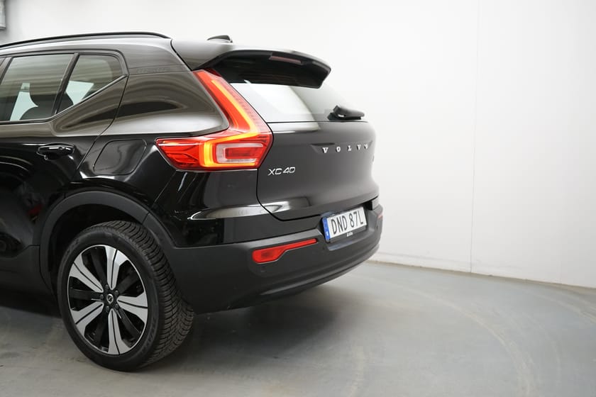 Bild 3 av Volvo XC40 Recharge Single Motor Core Edition, Ränta 2.95%, Navigation, Baklucka elmanövrerad, Dragkrok