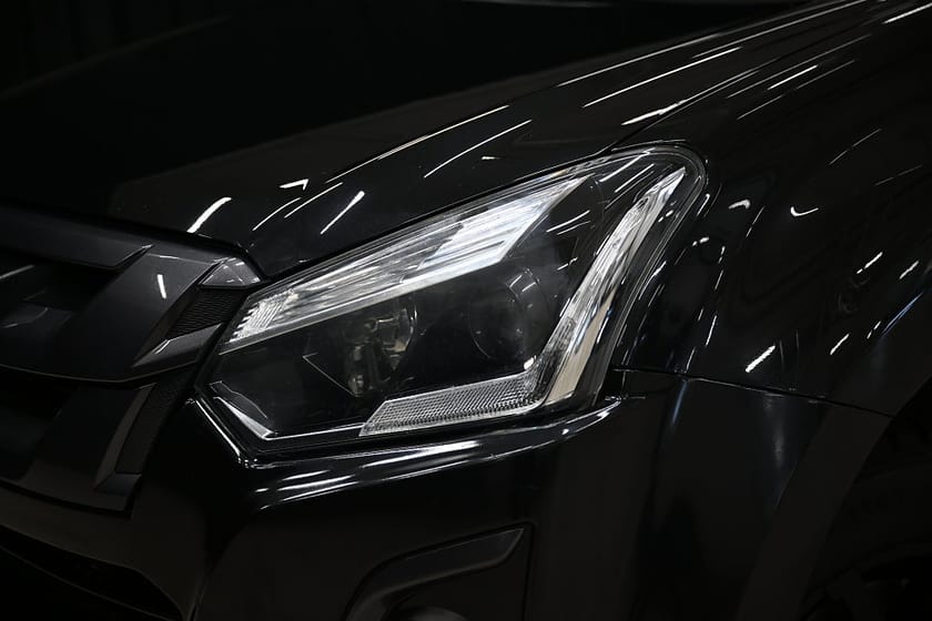 Bild 5 av Isuzu D-Max Crew Cab 163HK Automat|Dubbelhytt|Kåpa|Dubbelgolv|Leasbar|SeUtr!