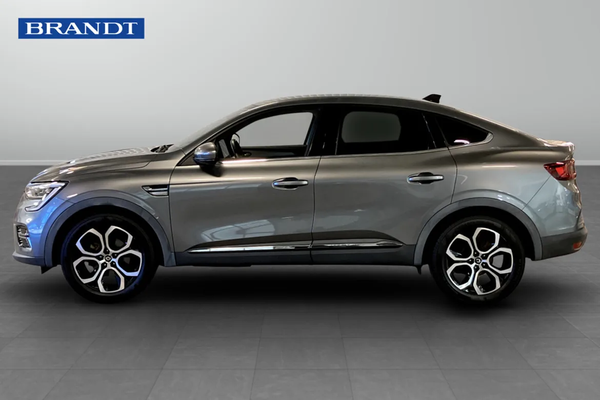 Renault Arkana E-TECH 145