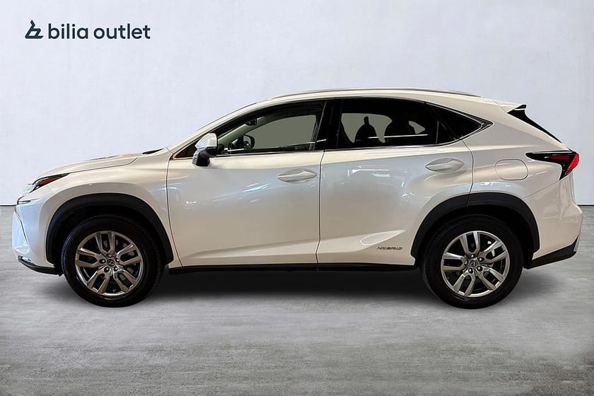 Bild 3 av Lexus NX 300h AWD 2.5 E-CVT Executive Dragkrok