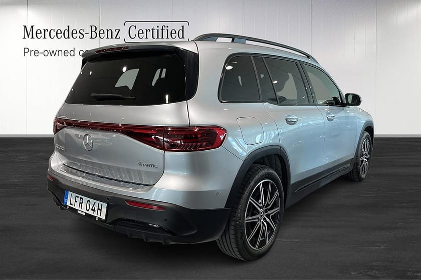Bild 3 av Mercedes-Benz EQB 300 4MATIC AMG Line Advanced Plus 7-sits//Pano//Backkamera