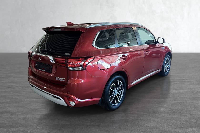 Bilde 3 av Mitsubishi Outlander PHEV 224 HK 4WD Instyle+