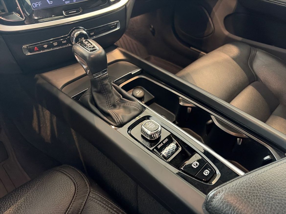 Volvo V60 2020 - miniatyr 14