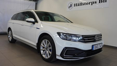 Volkswagen Passat Sportscombi GTE 1.4 TSI EURO6/DRAGKROK/P-VÄRMARE