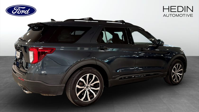 Bild 2 av Ford Explorer Plug-In Hybrid ST-Line Panorama AWD