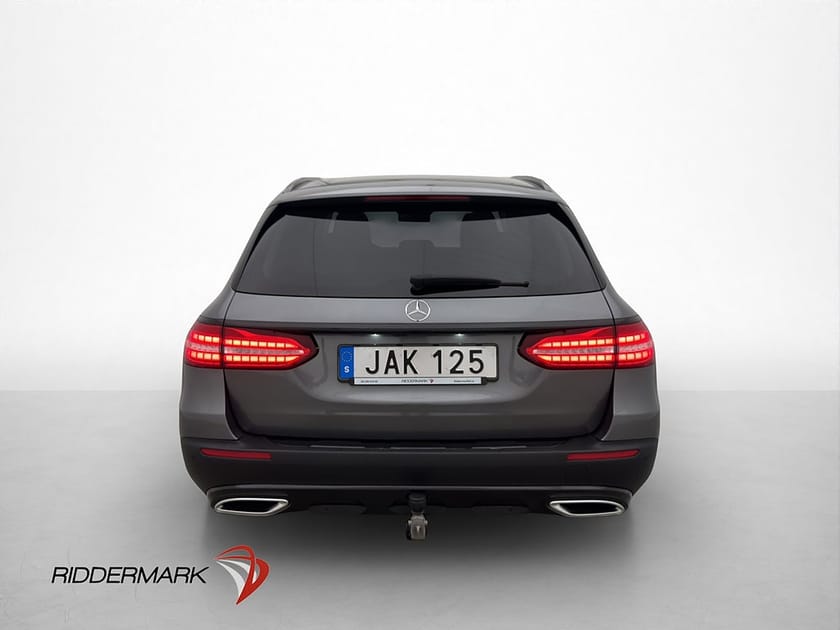 Bild 5 av Mercedes-Benz E 220 d 4MATIC All-Terrain 4M Pano Wide Burmester HUD