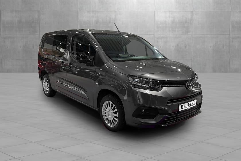 Bilde 3 av Toyota ProAce City 1.5 Diesel 130 Automat 8 gir Comfort Plus sideh.