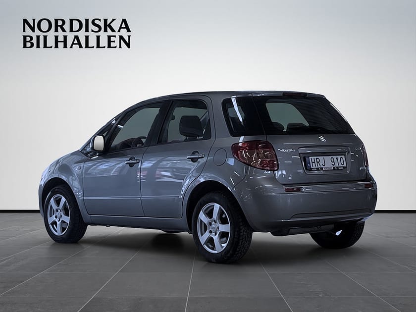 Bild 5 av Suzuki SX4 1.6 DOHC 16V VVT Euro 5