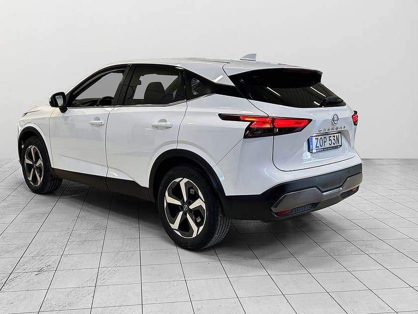 Bild 4 av Nissan Qashqai 1.3 DIG-T 4WD 158hk N-Connecta Comfort Pack
