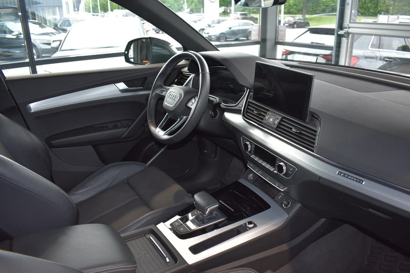 Bild 4 av Audi Q5 55 TFSI e quattro 367 HK S-TRONIC S-LINE